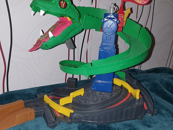 Hot Wheels Трасса Змея