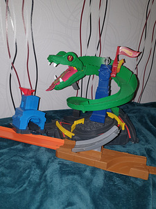 Hot Wheels Track Snake (3 foto / 4)