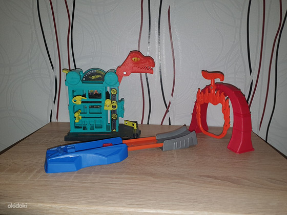 Hot Wheels набор