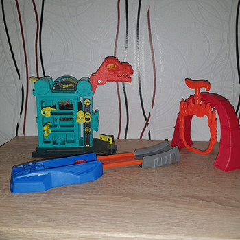 Hot Wheels набор