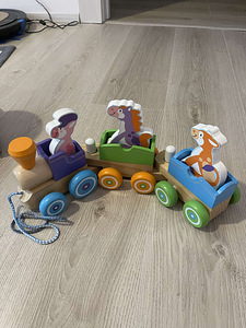 Деревянные игрушки (2 фото из 5)