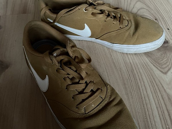 Nike SB check size 42