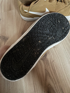 Nike SB check size 42 (2 foto / 4)