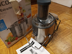 Соковыжималка Sencor SJE 1055 SS (3 фото из 5)