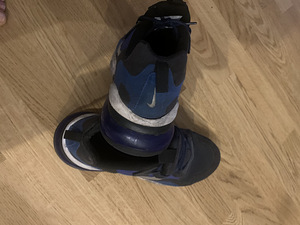 Nike размер 38 (3 фото из 7)