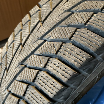 Hankook 215/55 R16