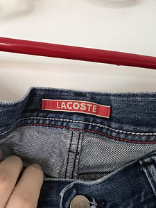 Джинсы Lacoste (4 фото из 6)
