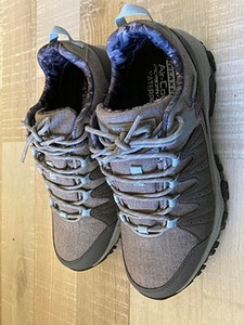 Skechers naiste jalanõud (suurus 39,5) (1 foto / 4)