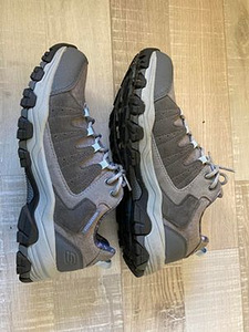 Skechers naiste jalanõud (suurus 39,5) (2 foto / 4)