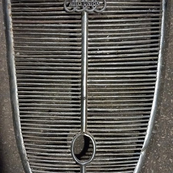 HORCH решётка радиатора