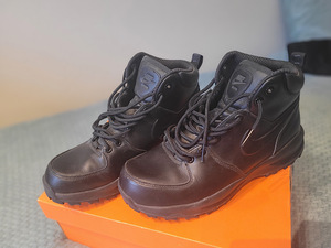Nike , 40.5 (1 foto / 3)