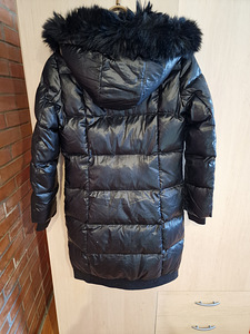 Guess talve mantel s.146-152 (2 foto / 3)
