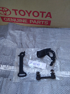Toyota Land Cruiser 200 89405-60020 89406-60030 (3 foto / 4)