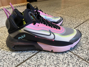 Кроссовки – Nike AIR MAX 2090 (1 фото из 3)