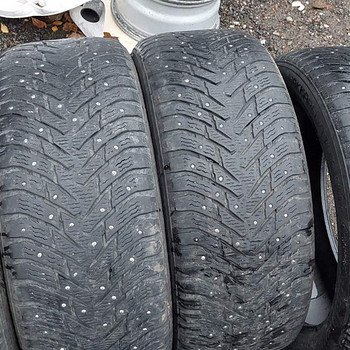 20 " Nokian naelrehvid 255 50 20 4tk