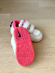 Nike tossud 21 (1 foto / 3)