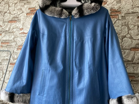 Продам кожаную курточку