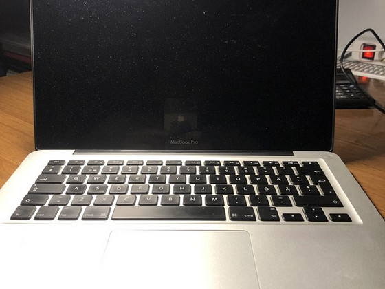MacBook Pro (13 дюймов, конец 2011 г.)