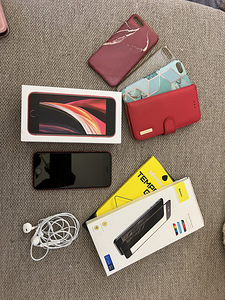 iPhone SE 2020 128 GB (3 foto / 3)