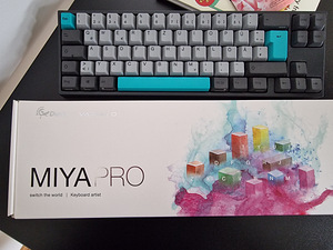 Механическая клавиатура - Ducky Miya Pro Moonlight (3 фото из 3)
