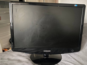 Монитор Samsung (1 фото из 2)