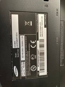 Монитор Samsung (2 фото из 2)