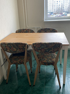 Söögilaud ja toolid (1 foto / 5)