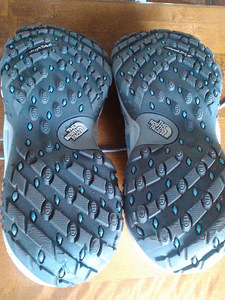 Кроссовки The North Face 35,5 / 22 см (2 фото из 5)