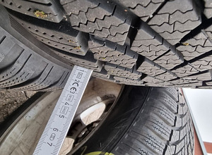 Ford veljed rehvid 235 55 17 (3 фото из 4)