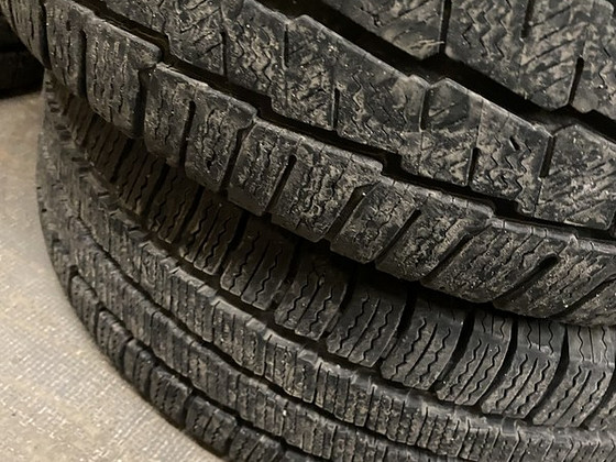 Michelin Agikis Alpin 16c