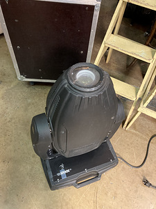 ROBE Colorspot 1200E AT + Flightcase (2 foto / 5)