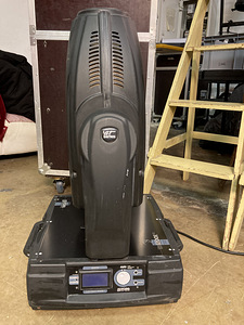 ROBE Colorspot 1200E AT + Flightcase (5 foto / 5)