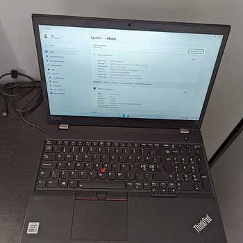 Lenovo thinkpad t15 gen1 - Intel core i7 16 GB RAM