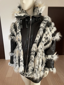 Куртка Giambattista Valli (2 фото из 3)