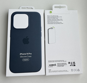 Apple iPhone 14 Pro Silicone Case with MagSafe (2 фото из 8)