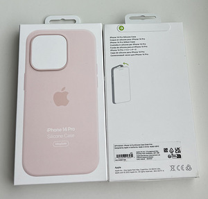Apple iPhone 14 Pro Silicone Case with MagSafe (4 фото из 8)