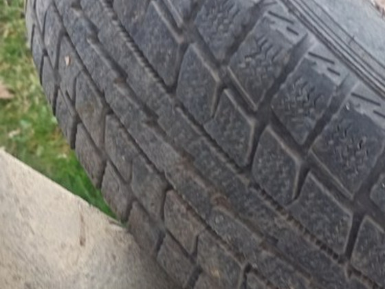Диски жестяные 4*108 с зимней резиной 175/70r14