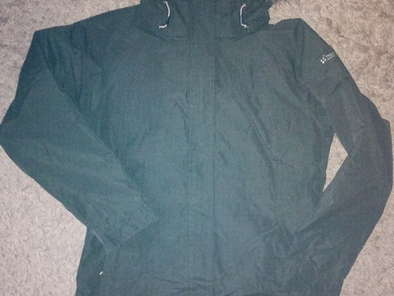 Парка Trespass waterproof б)у