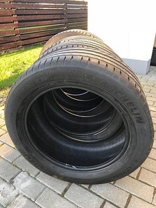 Uueväärsed suverehvid R19 MICHELIN (2 foto / 2)