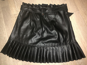 Zara seelik s.M (2 foto / 2)