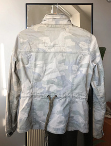 Куртка Abercrombie&Fitch (5 фото из 5)