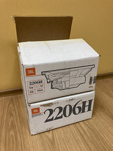 JBL - 2206H (bass speaker) (пара) 2 шт. вместе (1 фото из 10)