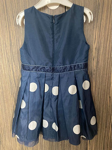 Нарядное платье для девочки, с.98 (2-3 года) (2 фото из 3)