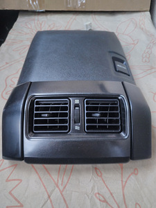 Toyota Land Cruiser 150 58903-60460-C0 58903-60470-C0 (2 foto / 7)