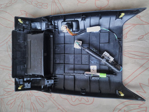 Toyota Land Cruiser 150 58903-60460-C0 58903-60470-C0 (6 foto / 7)