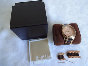 Naiste käekell Michael Kors Naiste käekell (1 foto / 9)