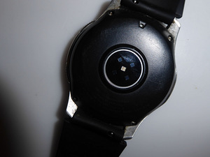 Nutikell Samsung Galaxy Watch + Laadija (5 foto / 6)