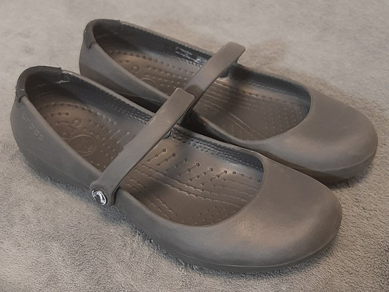 Crocs kooli kingad