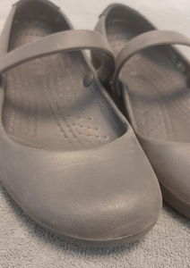 Туфли школьные Crocs (6 фото из 7)