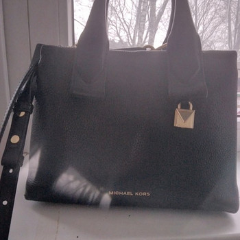 Кожаная оригинальная сумка MICHAEL KORS